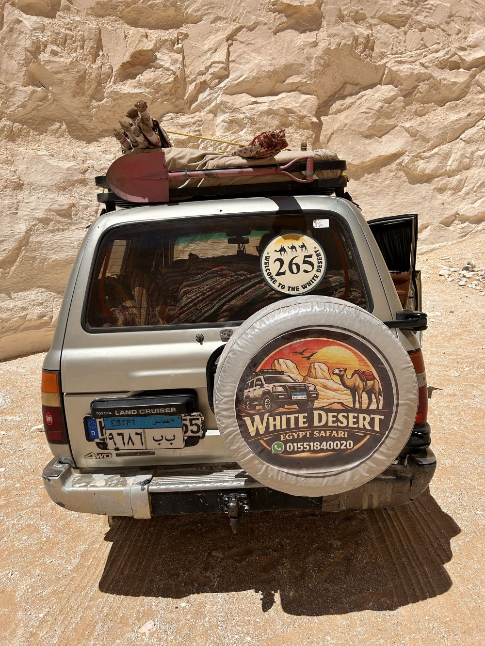 4x4 Land Cruiser equipped for the desert